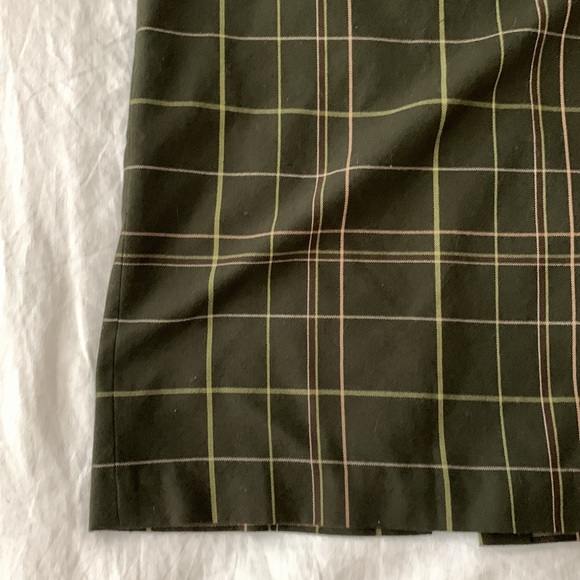 long plaid skirt - Picture 3 of 4